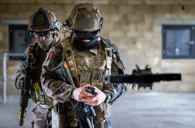 DE&S, Dstl and British Army test new tech for future battlespace