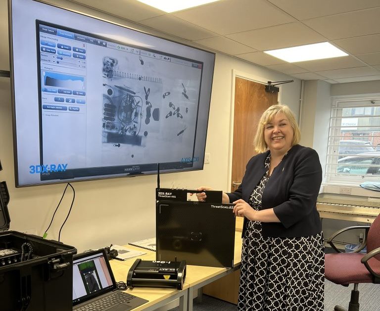 Jane Hunt MP introduced to 3DX-RAY AI innovation