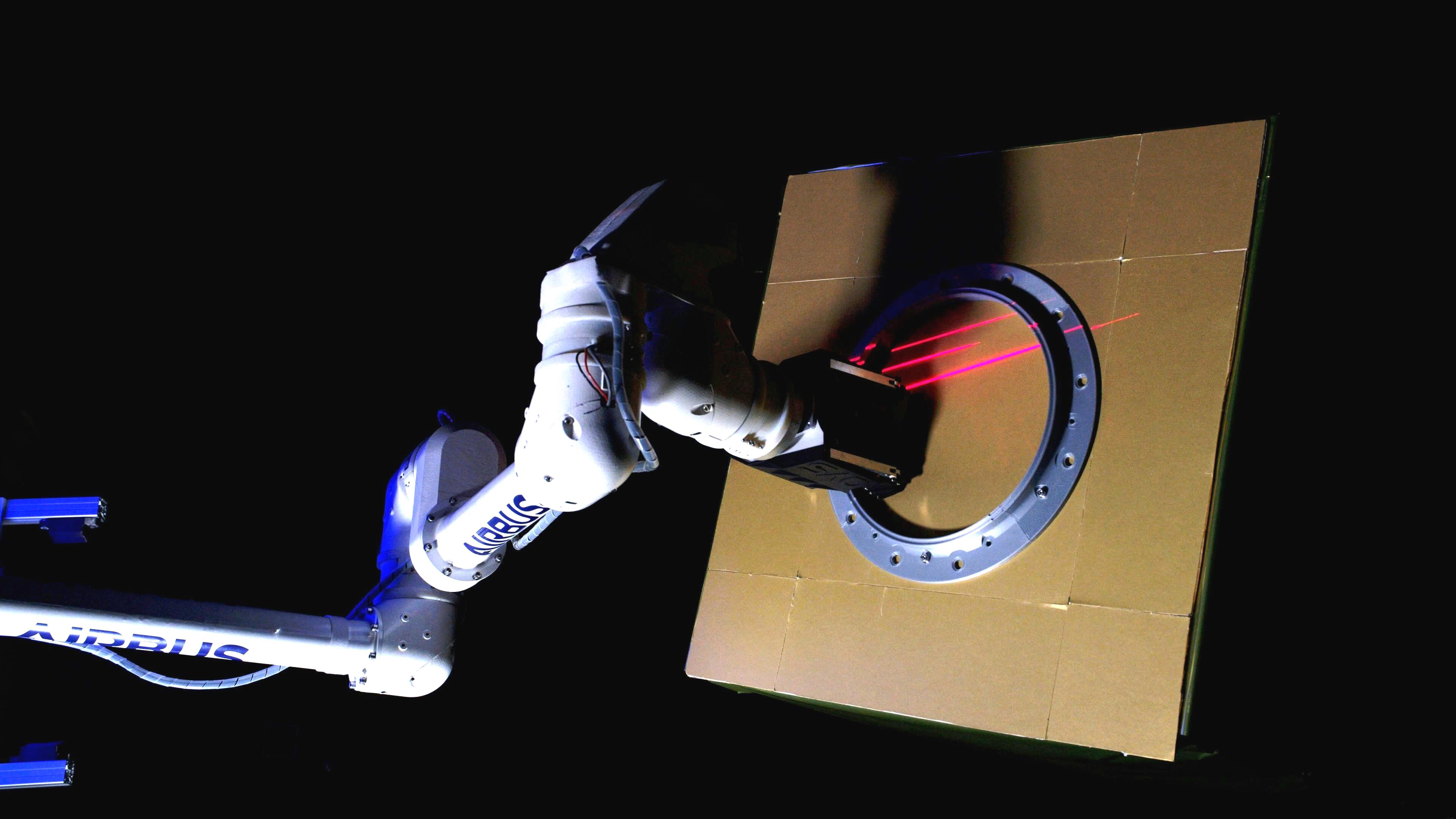 Astroscale and Airbus to advance UK in-orbit servicing