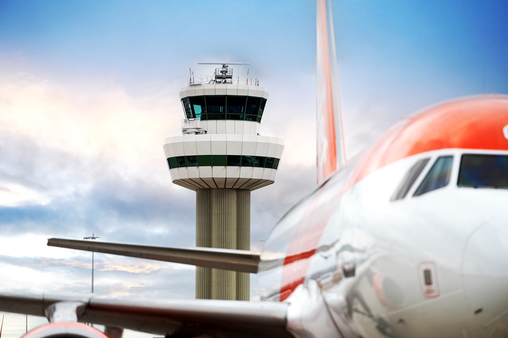 NATS introduces world-first aircraft separation system at Gatwick