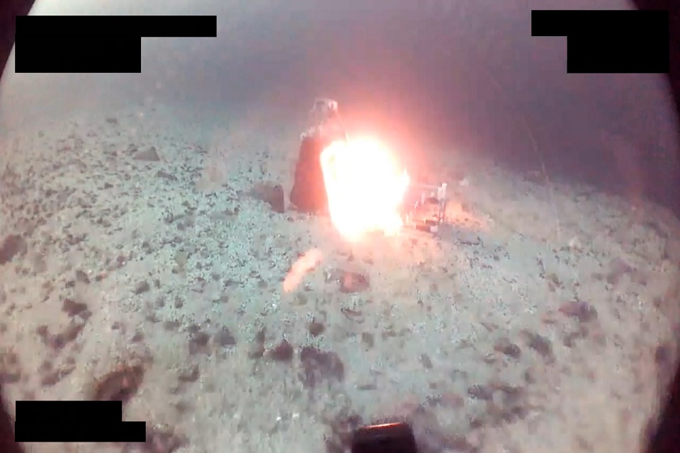 Dstl trials underwater robot