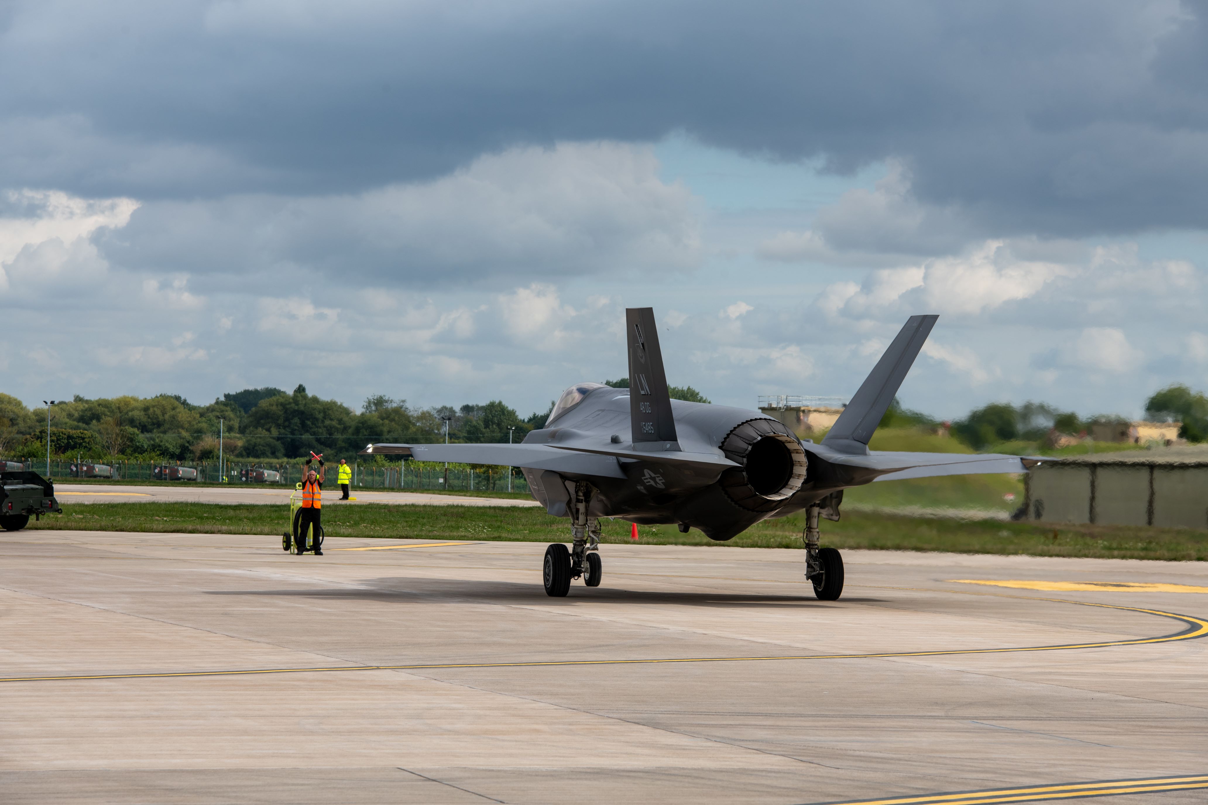 Serco to continue supporting USAF in UK