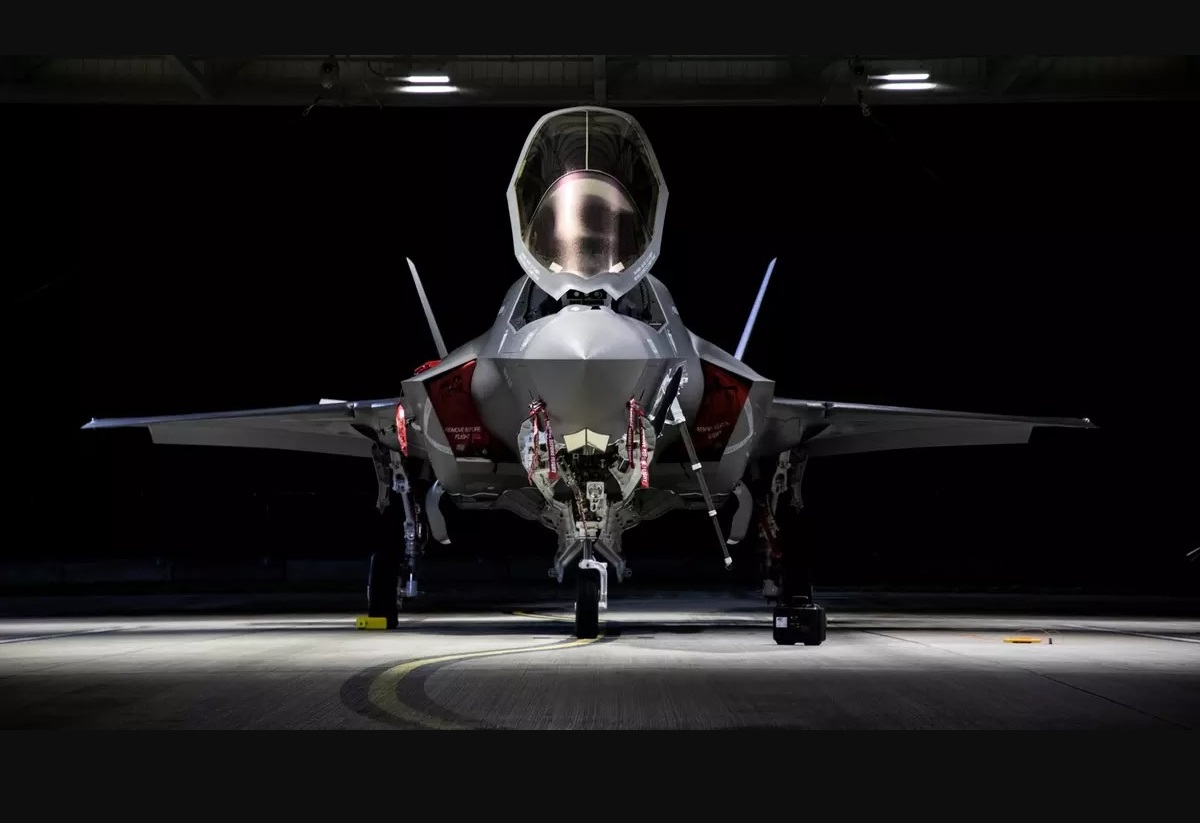 UK to buy F-35As and join NATO nuclear mission