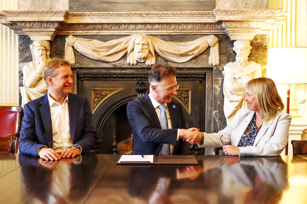 FCDO Services selects NSSLGlobal for critical comms services