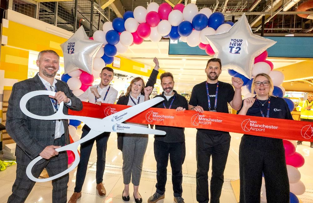 New section of Manchester Airport T2 departure lounge opens
