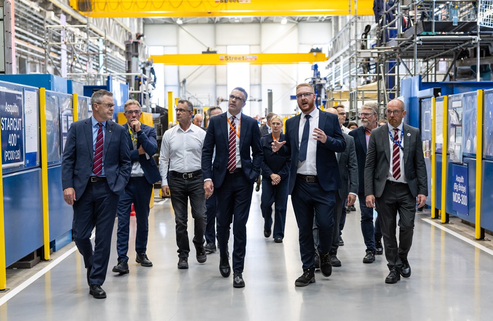 Rolls-Royce signs AUKUS MoUs with Western and South Australian Governments