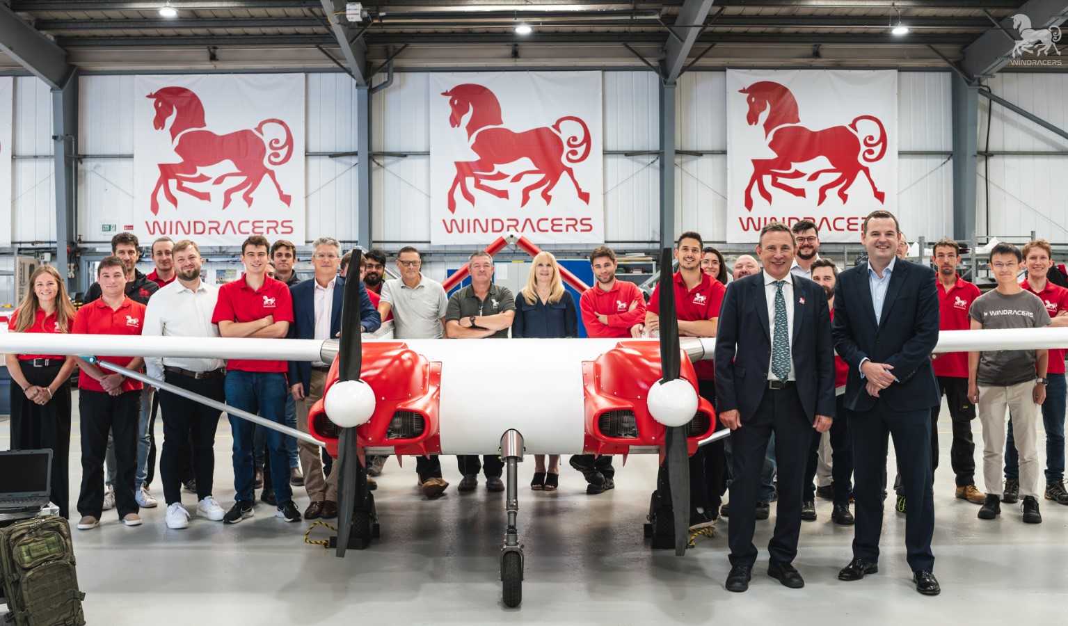 Windracers welcomes Paul Holmes MP to Fareham facility