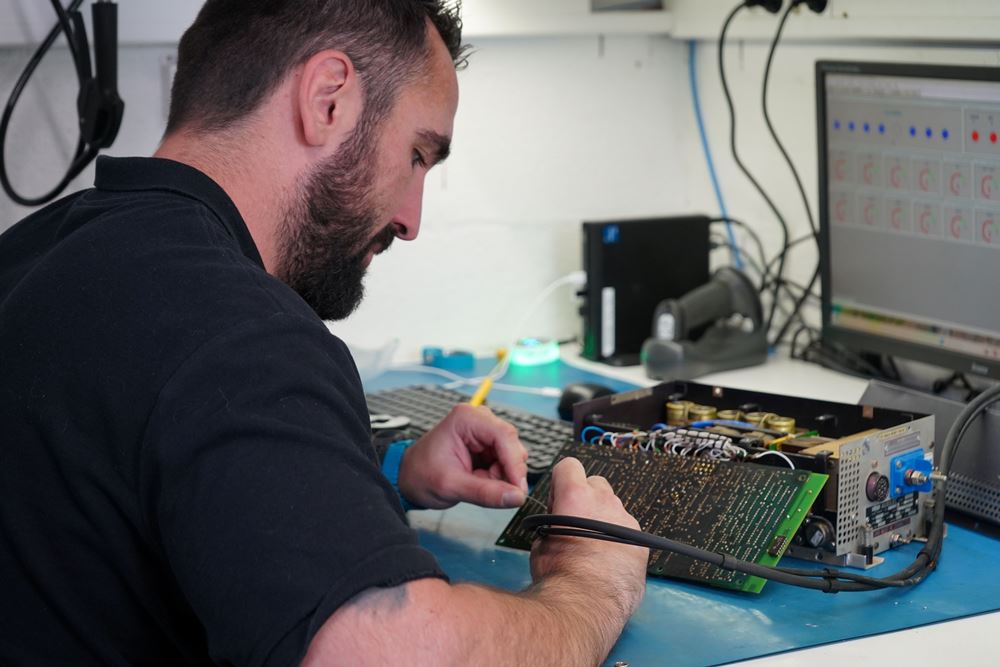 AMETEK MRO signs global component repair agreement with AJW Group