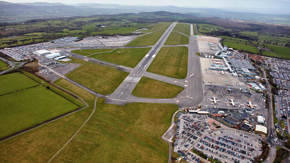Bristol Airport launches consultation on runway approach lighting