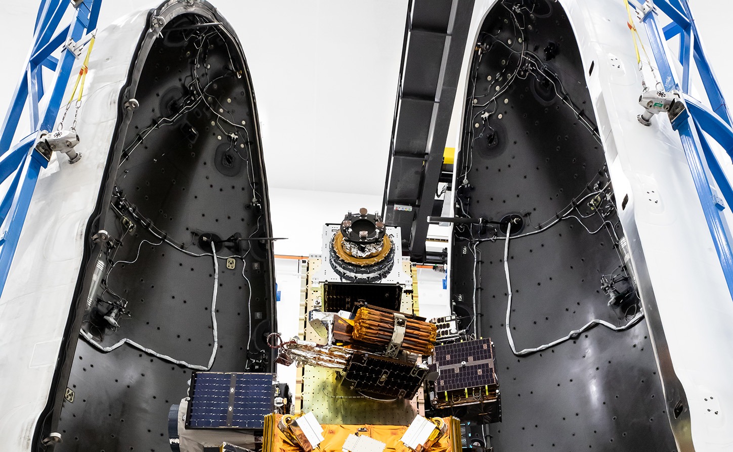 SSTL and Oxford Space Systems confirms launch of CarbSAR IOD Satellite