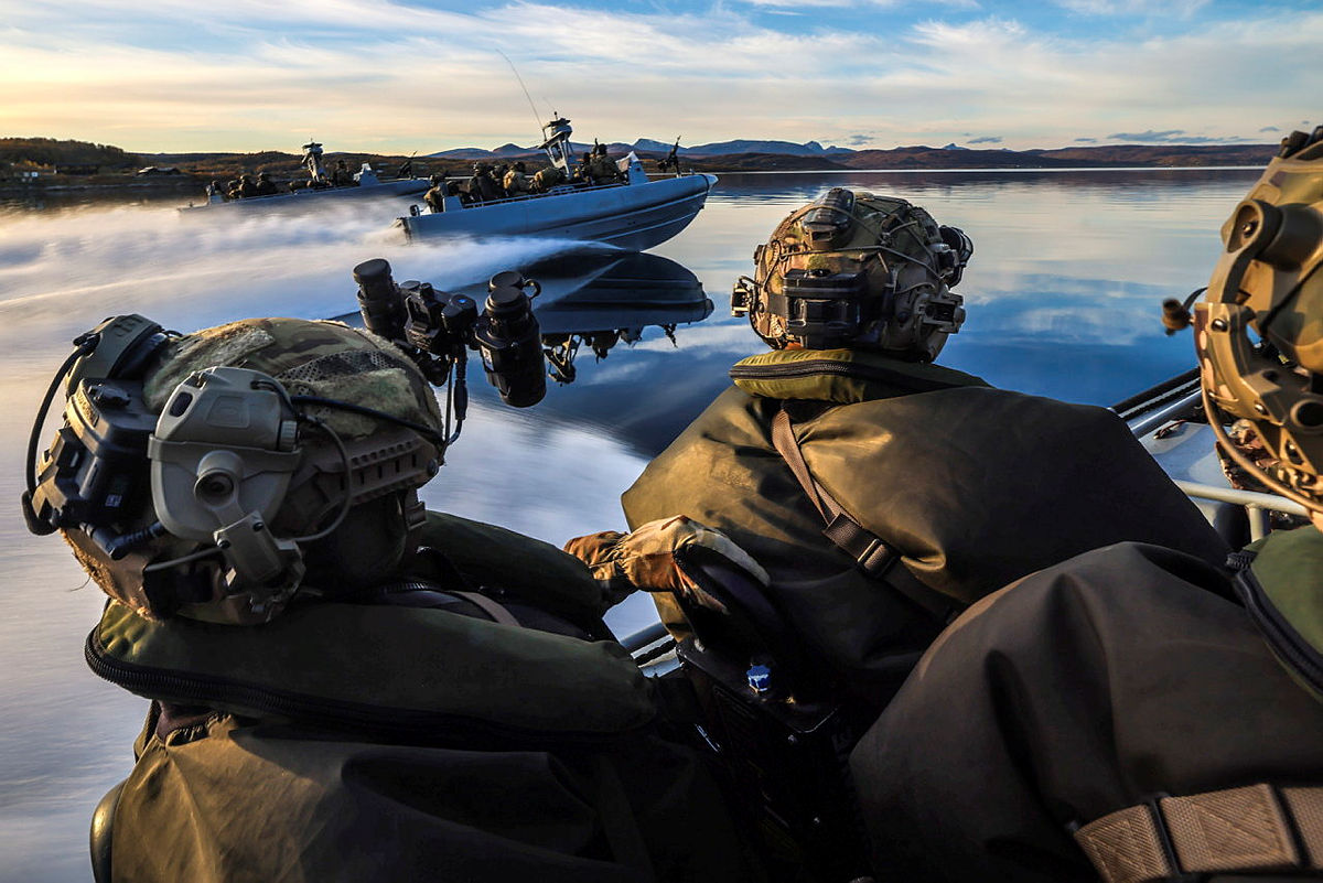 DE&S awards five providers nine contracts to support 3,000 military and police boats