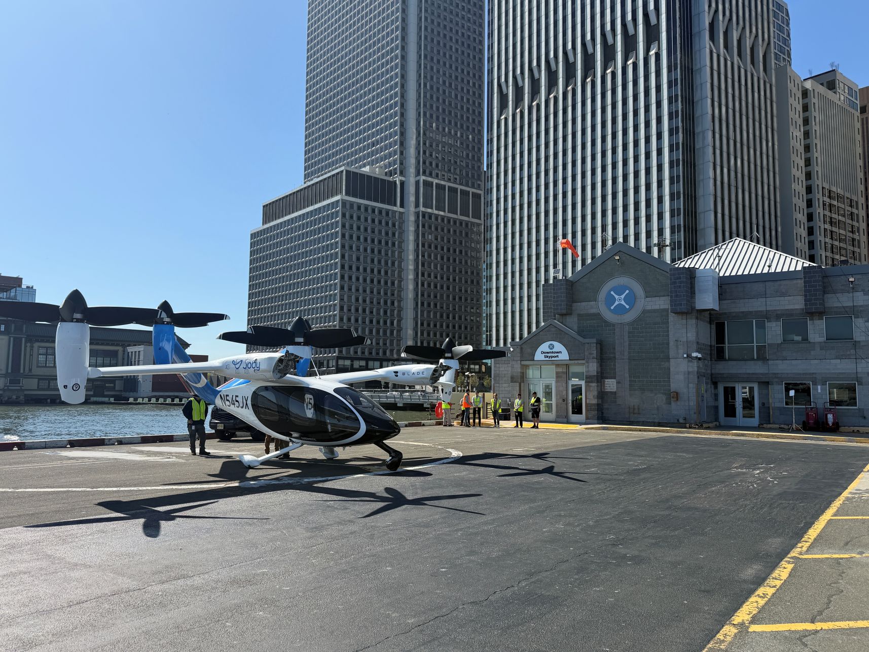 Downtown Skyport welcomes multiple point-to-point eVTOL flights