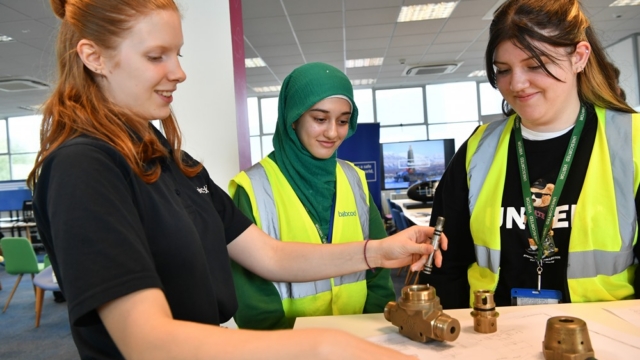 women in manufacturing apprenticeship