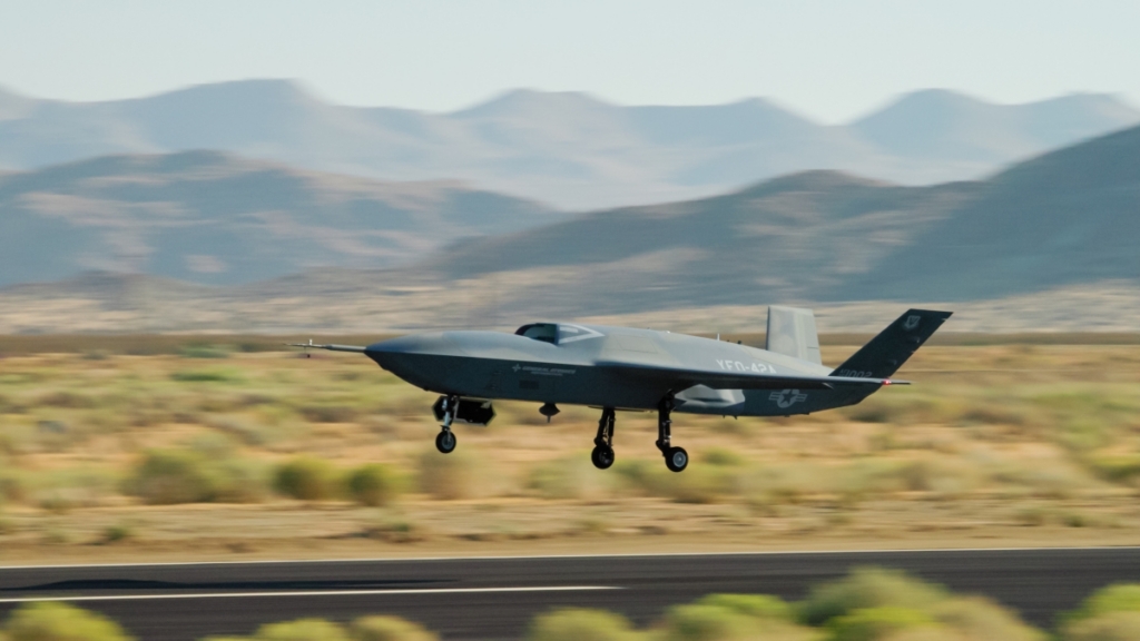General atomics GA-ASI YFQ-42A Dark Merlin CCA