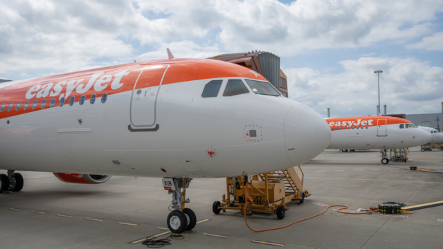 easyJet Airbus A320neo