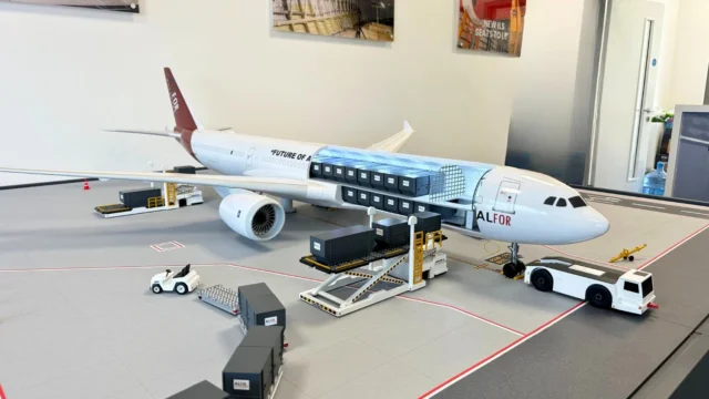 Alfor Aviation internal loading system for airbus a330