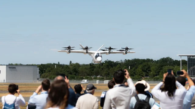 Vertical Aerospace flying display