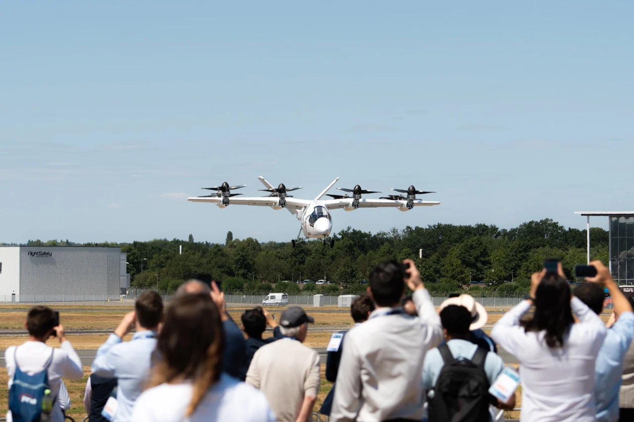 Vertical Aerospace flying display