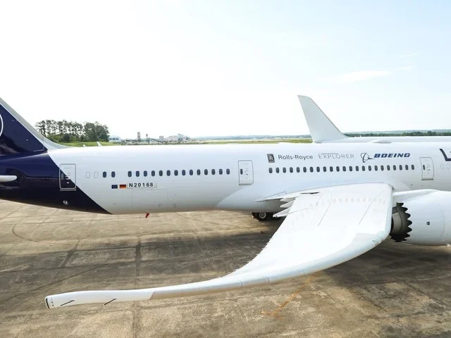 Boeing eco Demonstrator Explorer Lufthansa 787-9