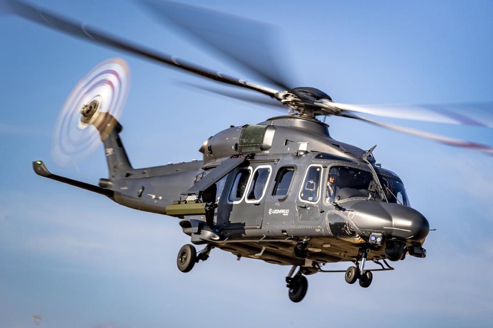 Leonardo AW149