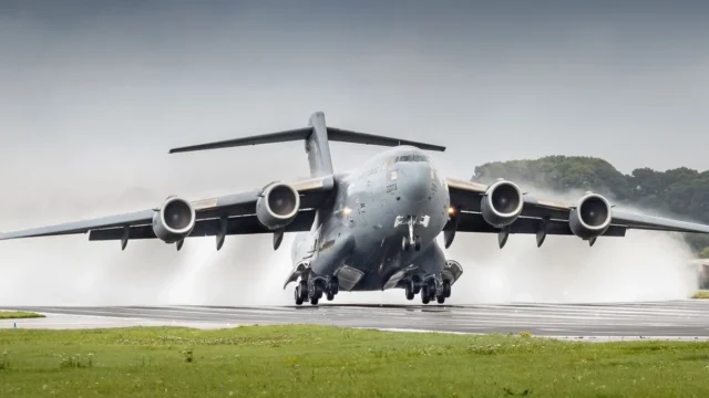 RAF BRize Norton with Airbus A400M landing