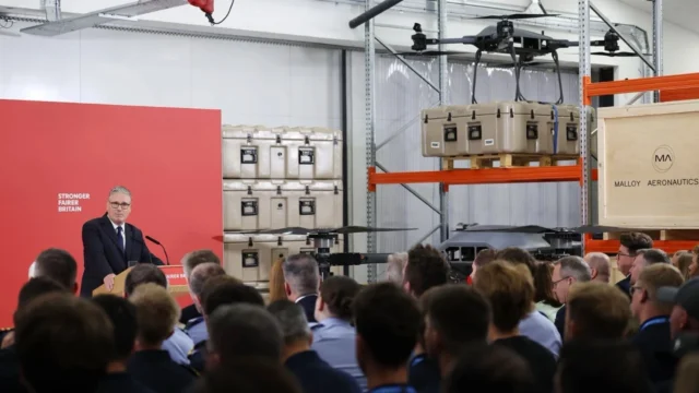 Prime Minister visits BAE