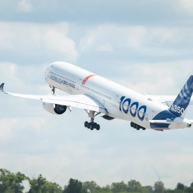 Airbus A350-1000