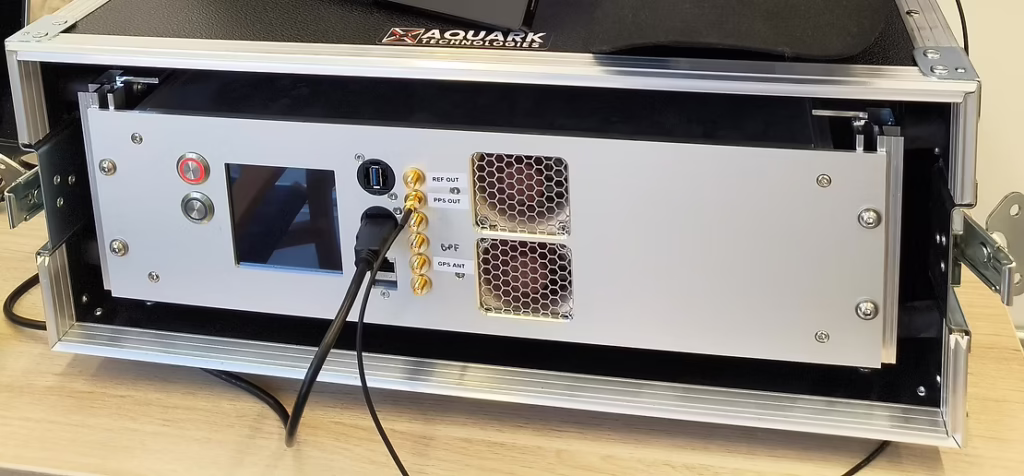 AQlock is a cold atom clock based on Aquark's unique Super-Molasses Trap, which can trap an atom without a magnetic field.