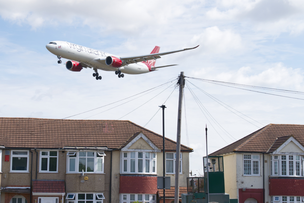 Virgin Atlantic plane landing over residential houses. London - 9th August 2025