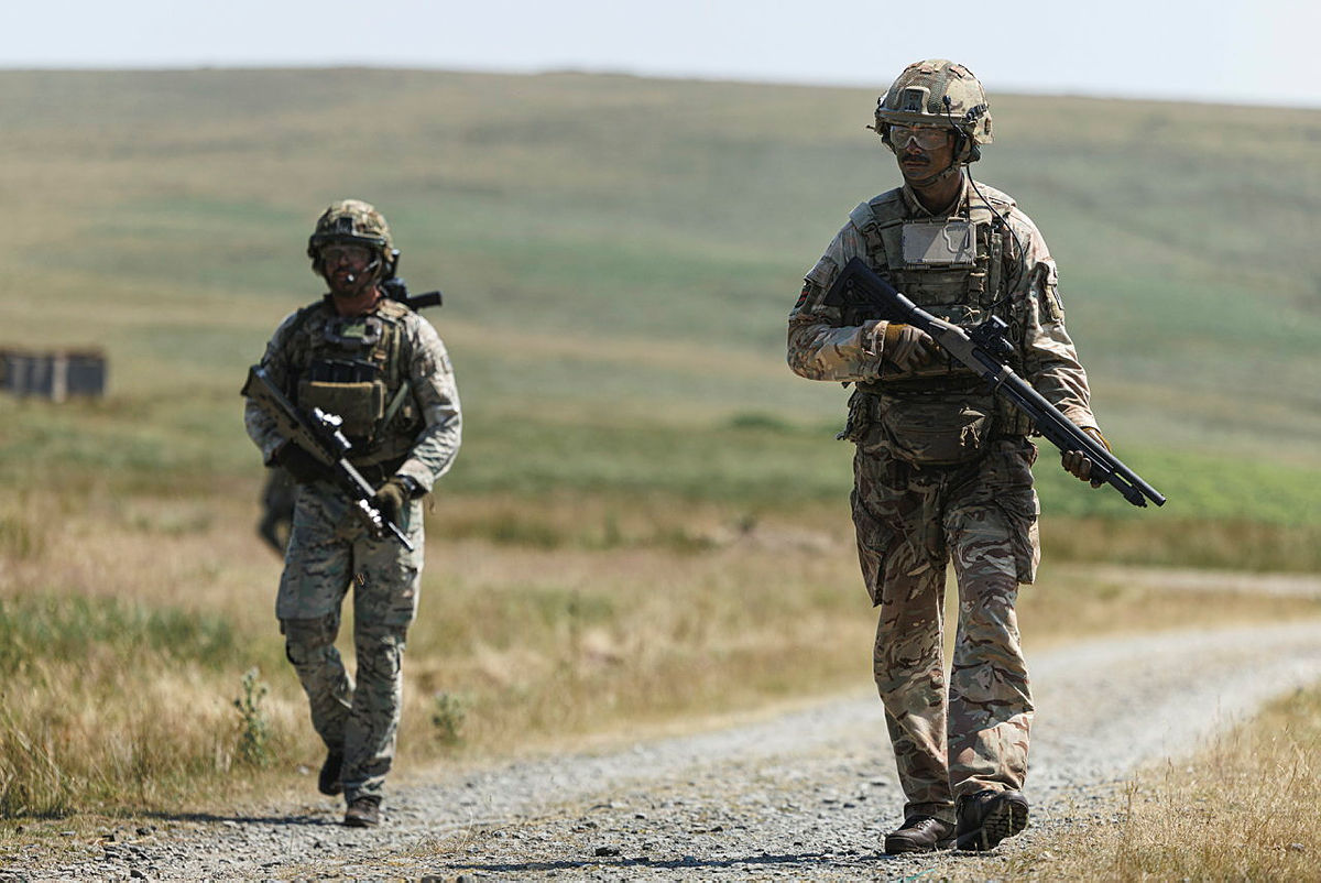 Soldiers on patrol