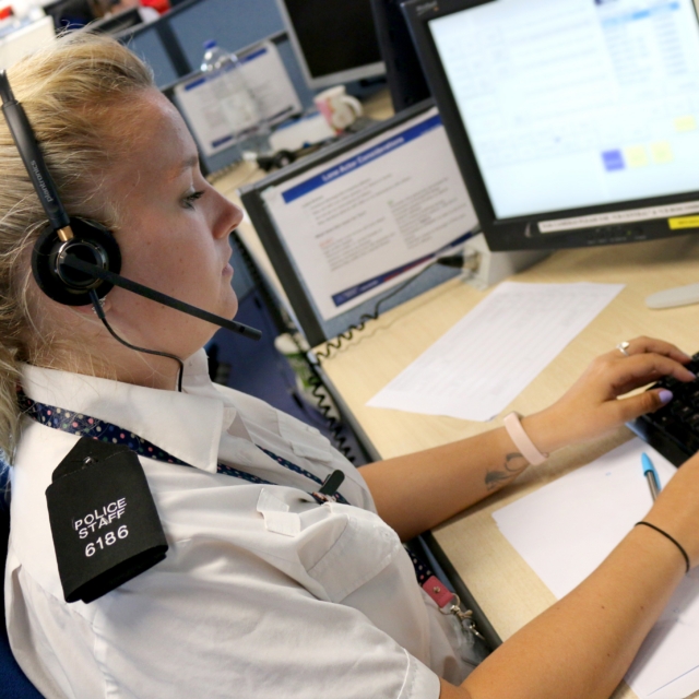 Dorset Police 101 emergency service operator