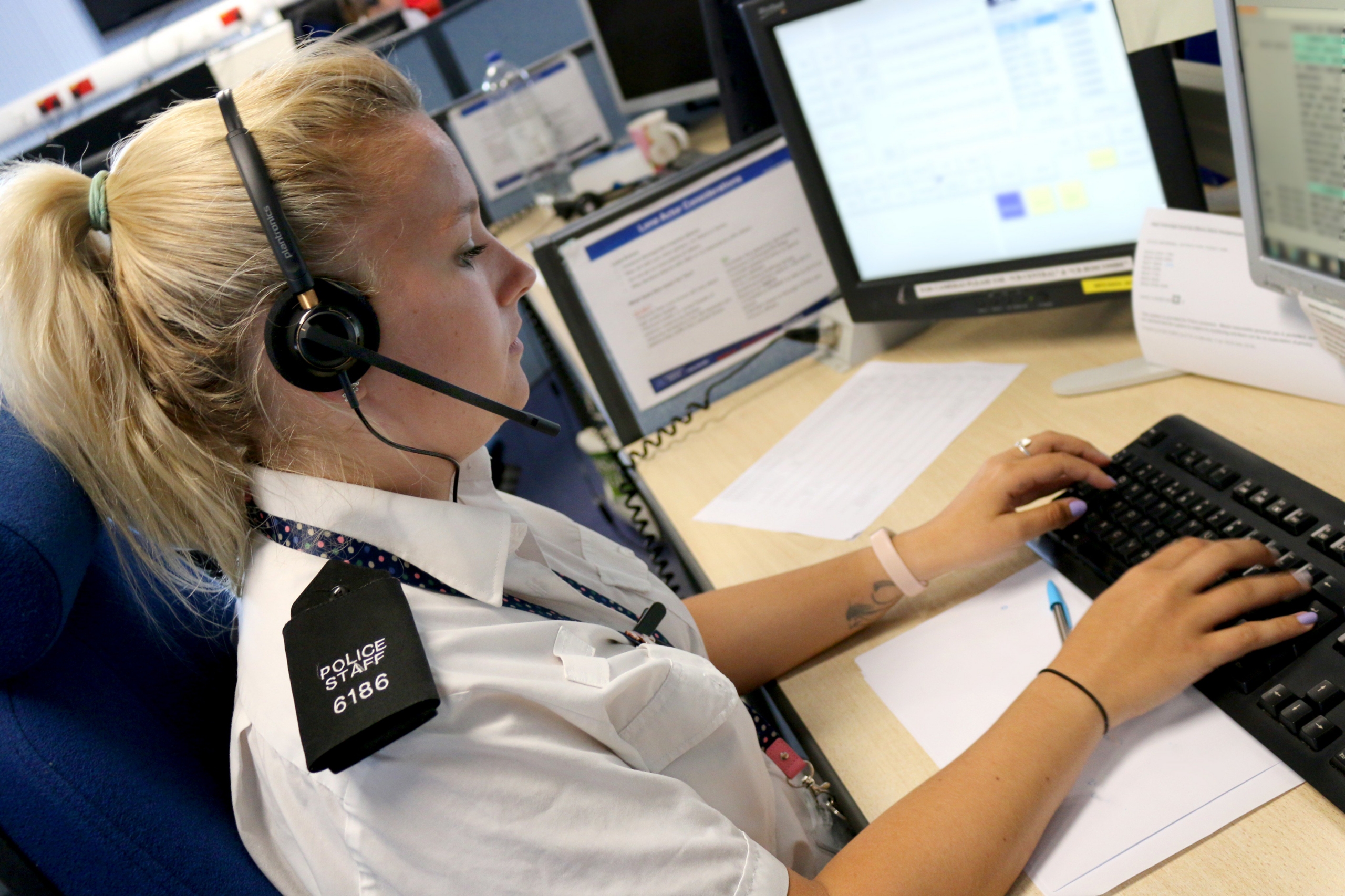 Dorset Police 101 emergency service operator