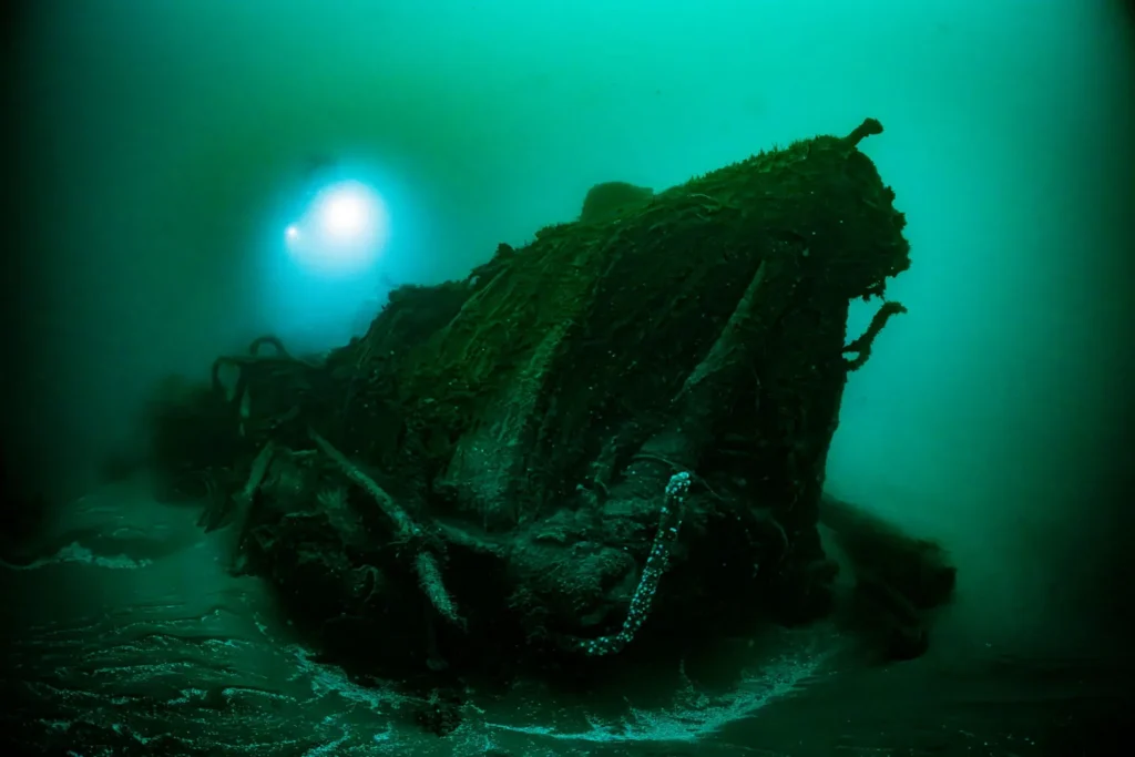 stern-section-Normand-boiler-where-the-ship-was-cut-in-two
