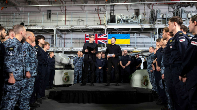 British Prime Minister Andy Burnham welcomed President Zelenskyy to the UK.