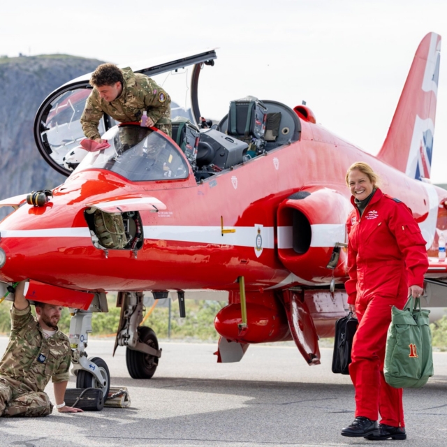 Hawk T1 Jet