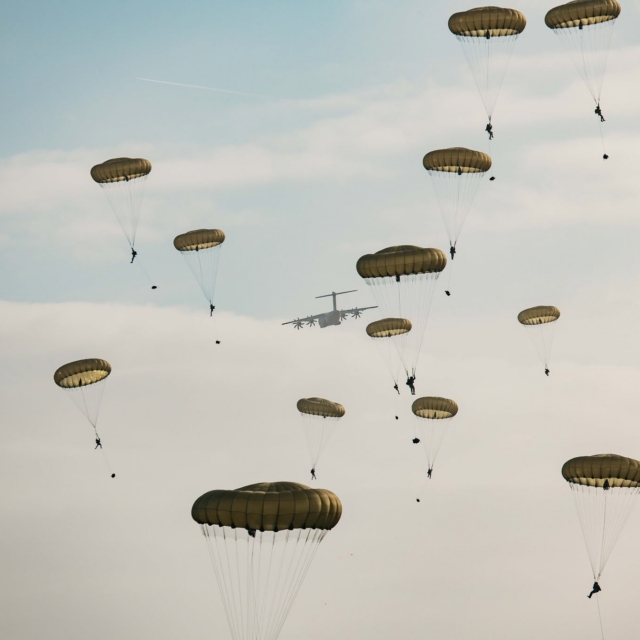 16 Air Assault Brigade paratroopers and A400M