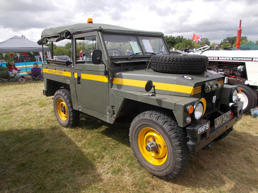 UK Army land Rover