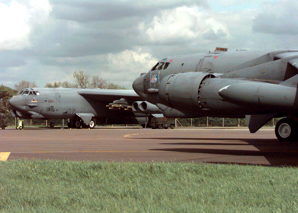 B-52H Stratofortress taxis along the flight line at RAF Fairford