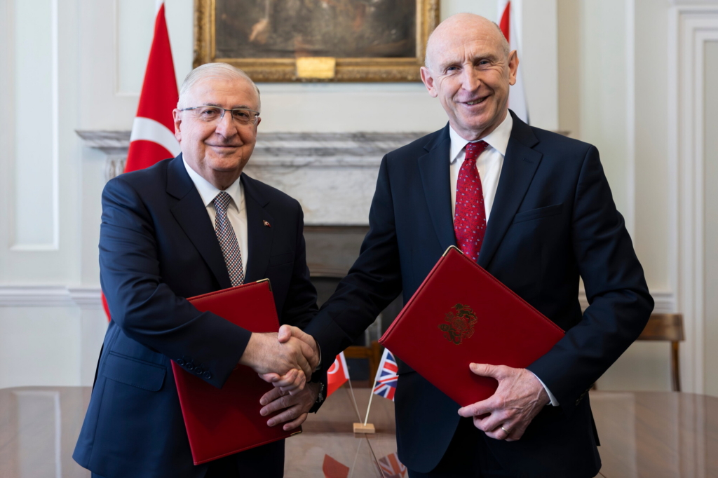 Above: (left to right) Yaser Güler, Minister of National Defense, Republic of Türkiye and John Healey, Shadow Secretary of Defence, UK Government.
Courtesy BAE Systems / Photo David Coates 