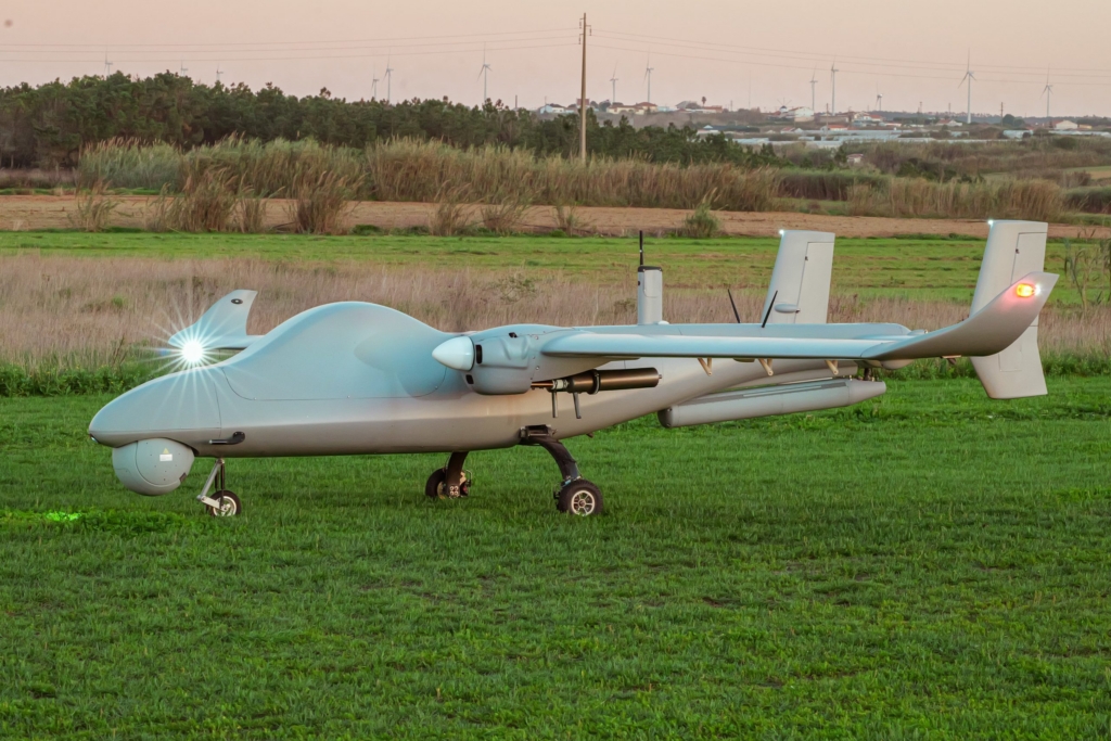 TEKEVER AR5