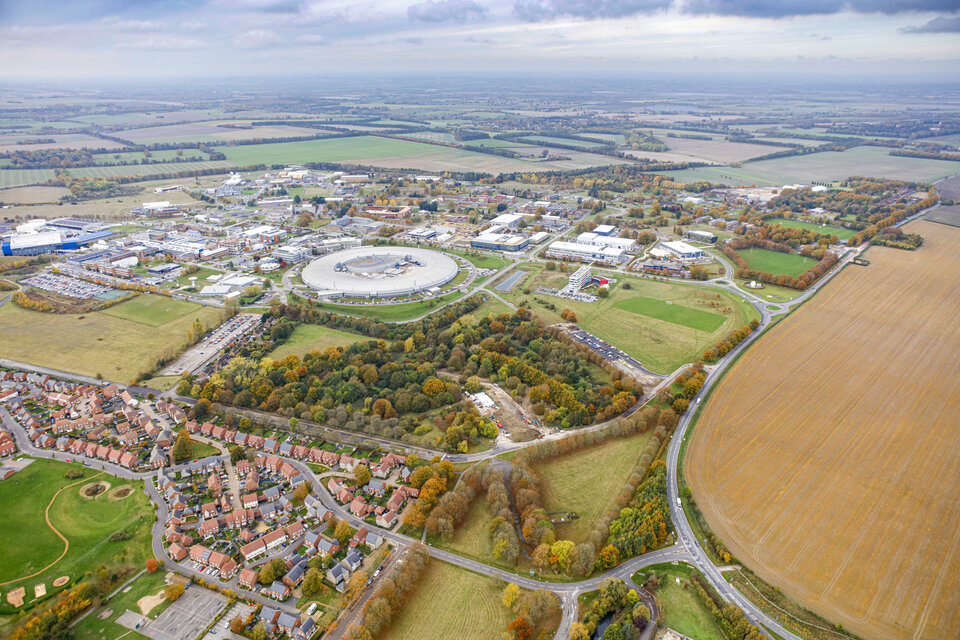 View_of_Harwell_campus_in_the_UK_article