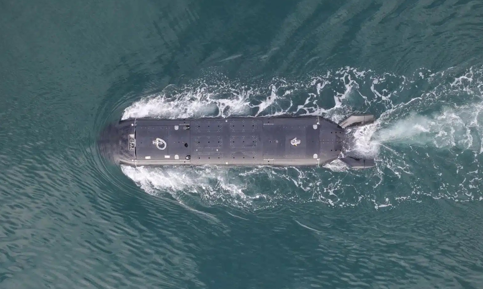 The Royal Navy's experimental XLUUV, XV Excalibur, conducts a trial at sea. Image: MSubs Ltd via LinkedIn