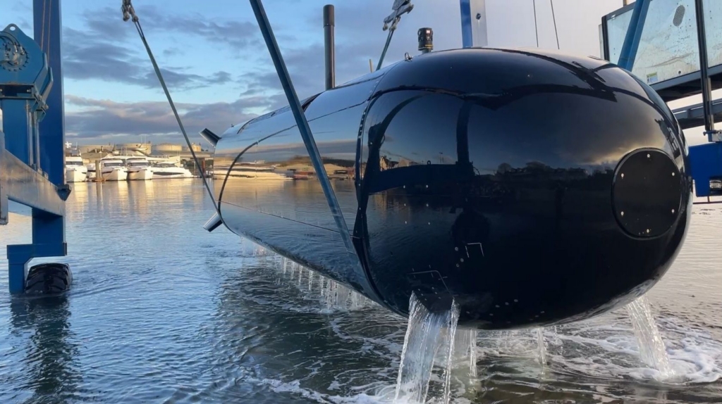 The Royal Navy's experimental XV Excalibur XLUUV is lifted out of the water at Turnchapel Wharf. Image: Turnchapel Wharf via MSubs Ltd on LinkedIn