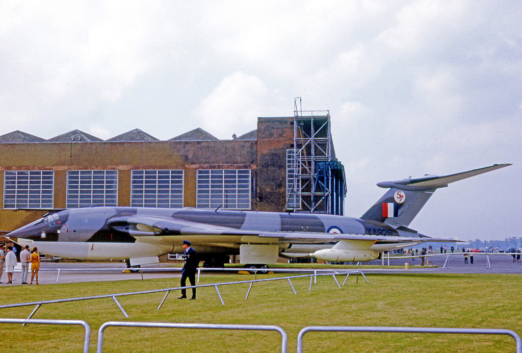 Handley Page Victor