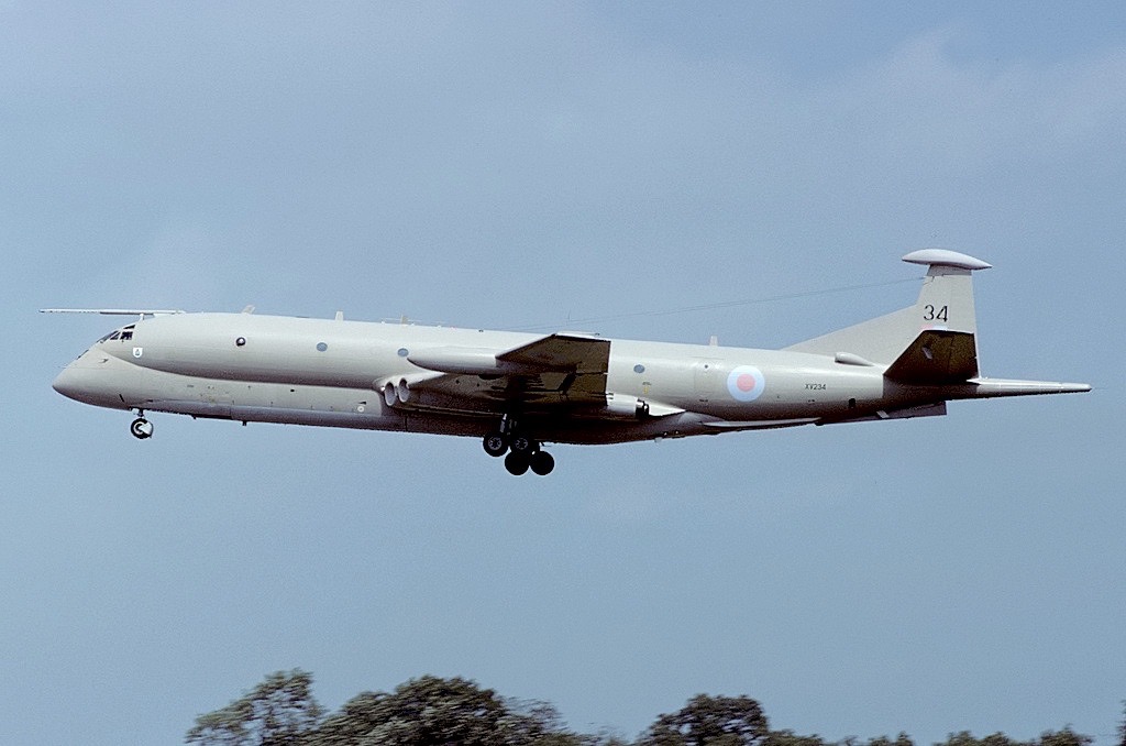 Hawker Siddeley Nimrod with salmon pink and pale blue low-visibility roundels.