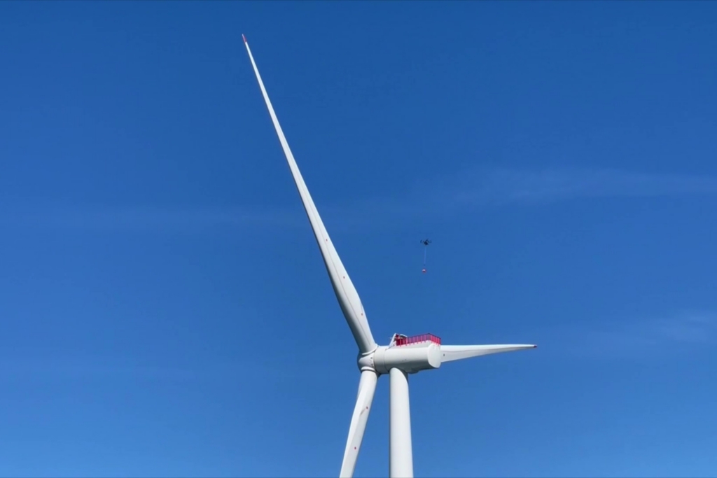 Skyports and Ørsted North Sea wind farm cargo drone trial