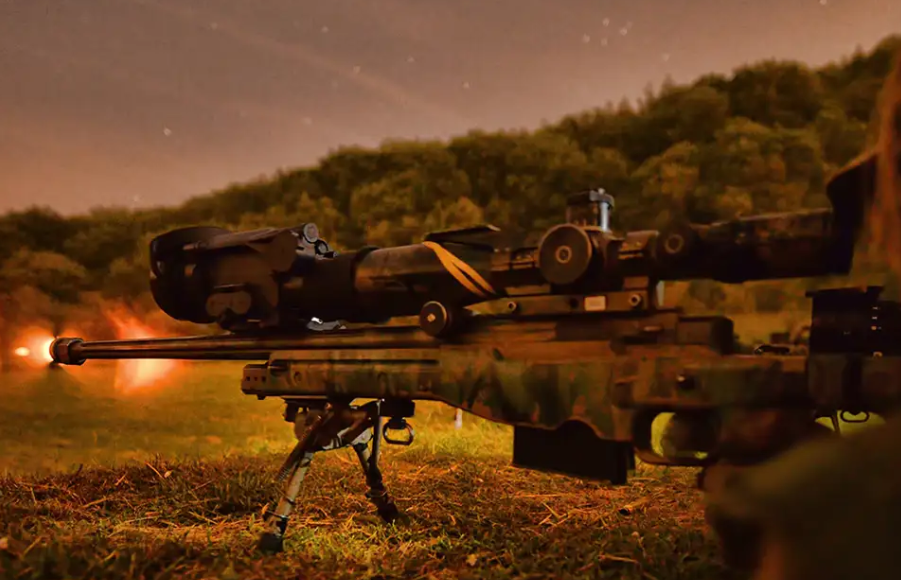 SMALL ARMS AND SUPPORT WEAPONS