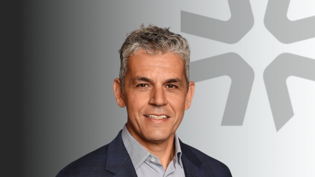 headshot for Benny Czarny Opswat CEO